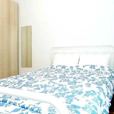 Pangrati Cute Apt, 15 Mins From Metro *