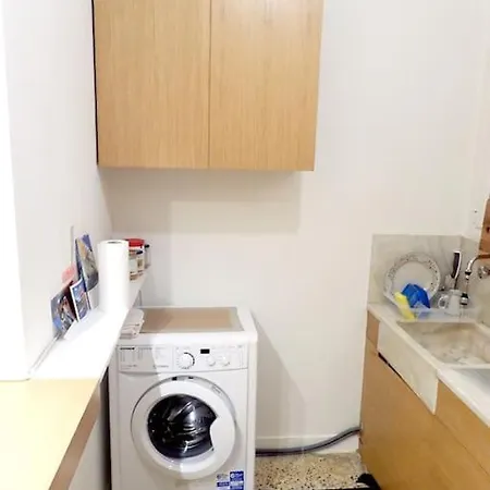 Pangrati Cute Apt, 15 Mins From Metro Apartment *